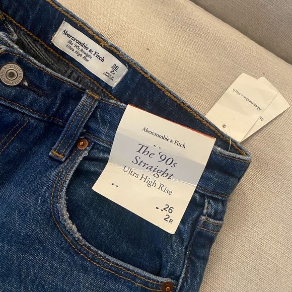 Abercrombie & Fitch The '90s Straight Ultra High Rise - Picture 2 of 2